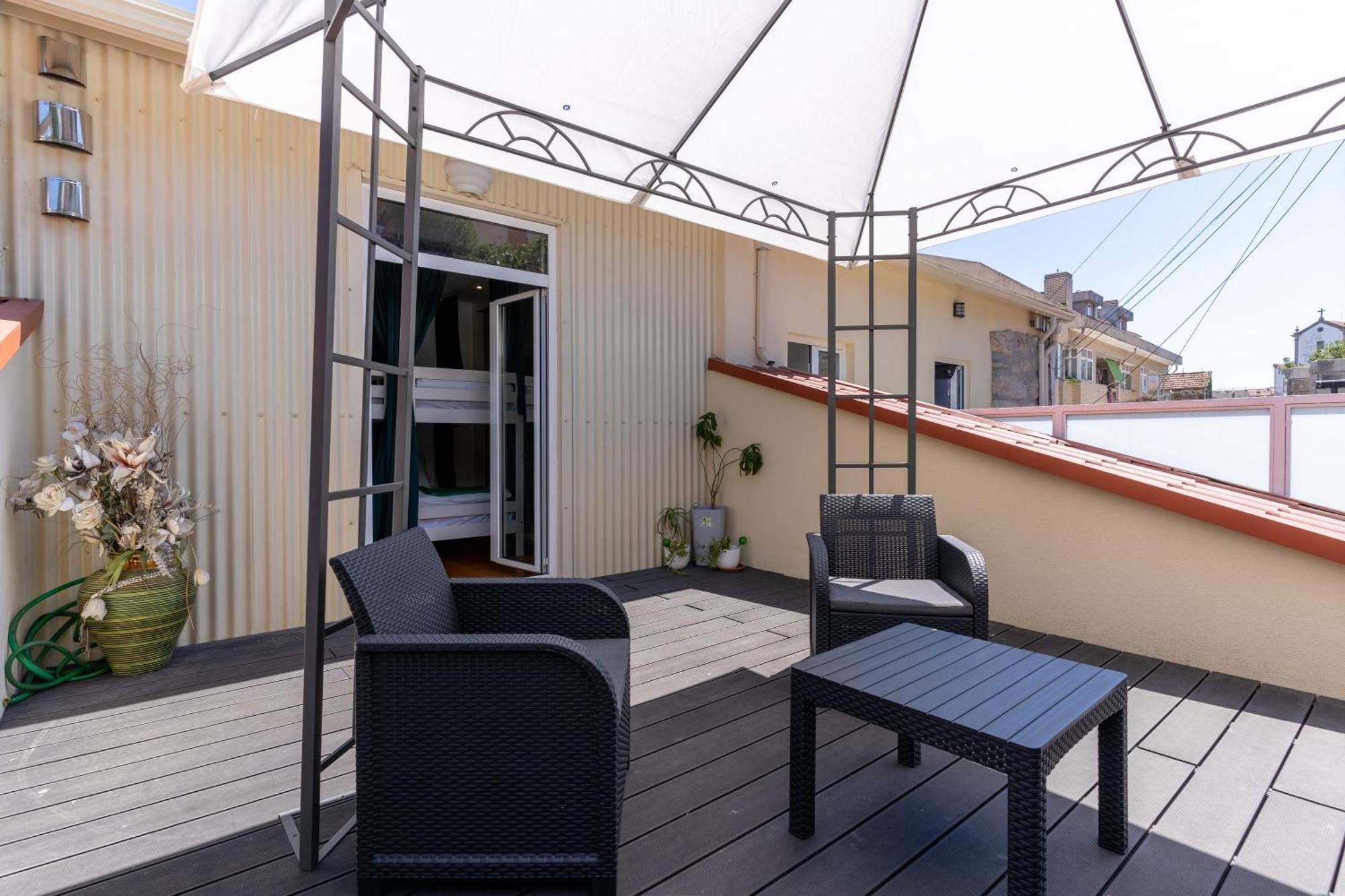 Cozy Nest Hostel Πόρτο Εξωτερικό φωτογραφία