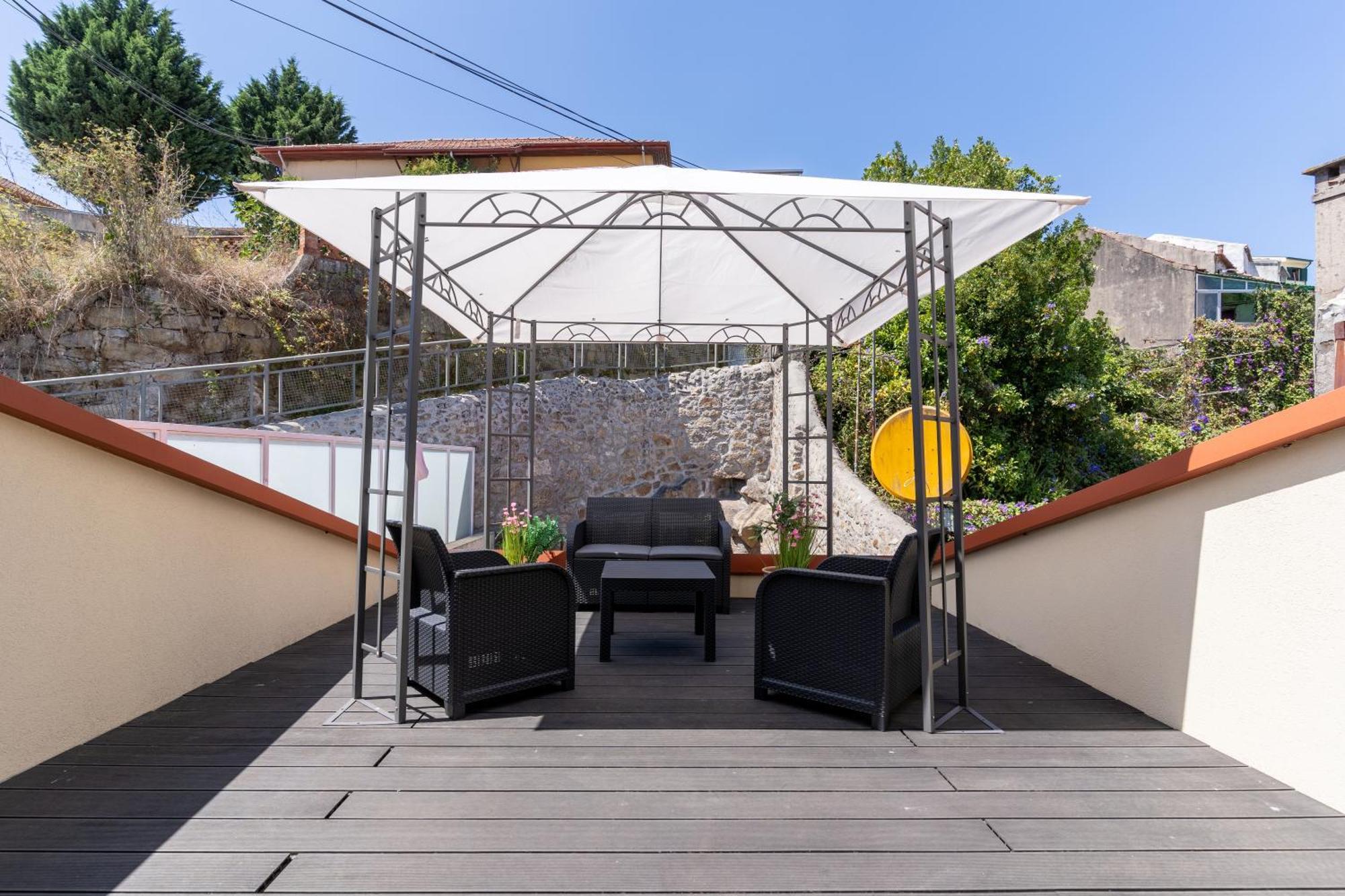 Cozy Nest Hostel Πόρτο Εξωτερικό φωτογραφία